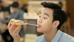 必胜客挚爱四重奏比萨上市啦～～～