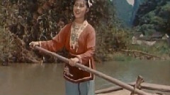 才把金钩丢下水