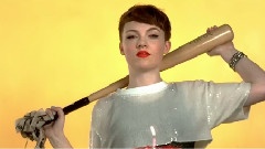 Chlöe Howl - No Strings