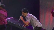 Chayanne,Vazquez Sounds - Chayanne - Baila Baila 现场版