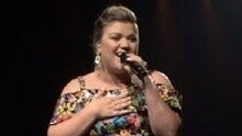 Kelly Clarkson - Jealous 演唱会现场版 2015