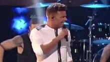 Ricky Martin - La Mordidita Premios Juventud现场版 2015