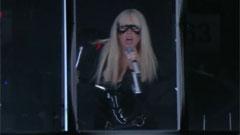 Christina Aguilera - Genie 2.0 & Keeps Getting Better