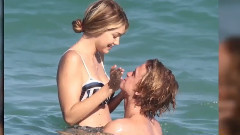 Hot Couple Gigi Hadid And Cody Simpson Reunite On The Beach
