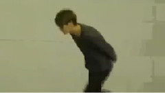 电影<我是证人>鹿晗拍摄前期轮滑训练