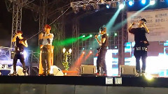 他是个傻瓜 & Where Is The Love