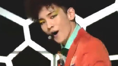 SHINee - Married To The Music - 人气歌谣 现场版 15/08/09