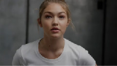 Gigi Hadid 拍摄杂志花絮