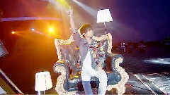 TFBOYS - 阳光宅男 & 倔强