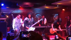 德普叔慈善演唱会摇滚现场