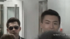 音悦大来宾冯建宇进出录制现场