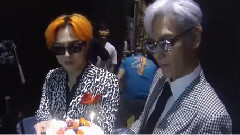 一位受赏后台采访Cut