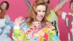 Вова танцует