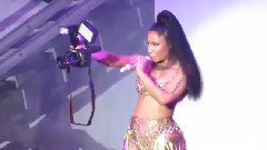 Nicki Minaj - Startships