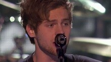 5 Seconds Of Summer - End Up Here Vevo Certified现场版 2015