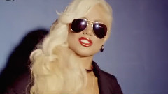 Много ми е луд