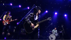 齐藤和义 - 攻めていこーぜ!(Music Station)现场版 15/09/04