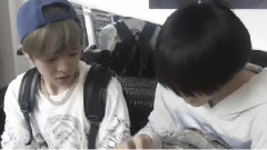 音悦stage - 穷困的美少年 杨博祎 & 张津铭