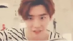 李钟硕 - Naver V APP 李钟硕采访Cut