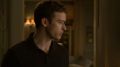 电影<朋友也上床>精彩片段-片段之Bible App