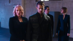 电影<分歧者:异类觉醒> 精彩片段 片段之Beauty In Your Resistance