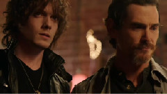 The Wheels On The Bus Go Round And Round