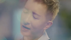 深夜听歌流眼泪