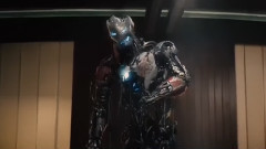 电影<复仇者联盟2:奥创纪元>加长版先行预告片