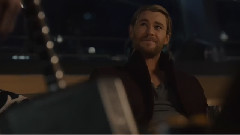 <复仇者联盟2:奥创纪元>精彩片段之The Hammer Lift Competition