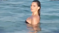 Beautiful Sexy Swimsuit Photo