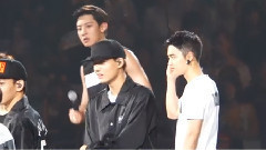 Talk 灿烈撩裤子