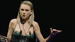 Taylor Swift - Elle Woman Of The Year