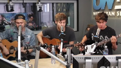 5 Seconds of Summer - She Looks So Perfect (Acoustic)