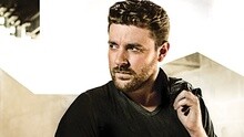 Chris Young - I Know A Guy 歌词版