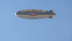 电影<赛车总动员2> 全球首映礼 上