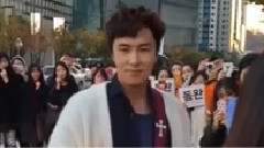 金烔完 - 金烔完音乐中心下班路