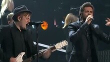 Fall Out Boy,Thomas Rhett - Fall Out Boy & Thomas Rhett Live At CMA 2015