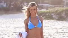 Model Kayleigh Douglas