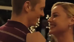 <机械战警>精彩片段之Wake Him Up