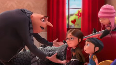 电影<神偷奶爸2>精彩片段之中文版配音片段2