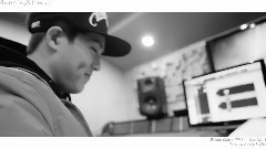 MONSTA X - Flower Cafe