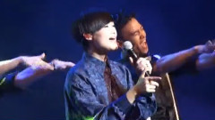 李宇春 - Dance to The Music