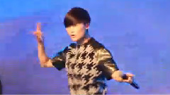 李宇春 - Dance To The Music