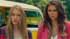 电影<幸存的女孩>片段4:Welcome to Camp