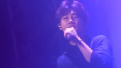 圣圭不小心唱了优铉的part 反应超可爱