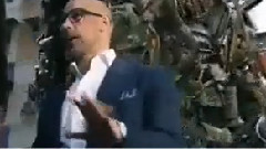 电影<变形金刚4:绝迹重生>俄国版预告片