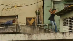 电影<速度与激情5>精彩片段之Rooftops