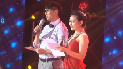 邓超予 - 邓超予慈善公益音乐会募集爱心款物现场