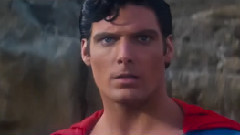 电影<蝙蝠侠大战超人:正义黎明>旧版剪辑版预告片