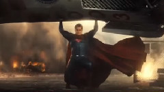 电影<蝙蝠侠大战超人:正义黎明>先行版预告片